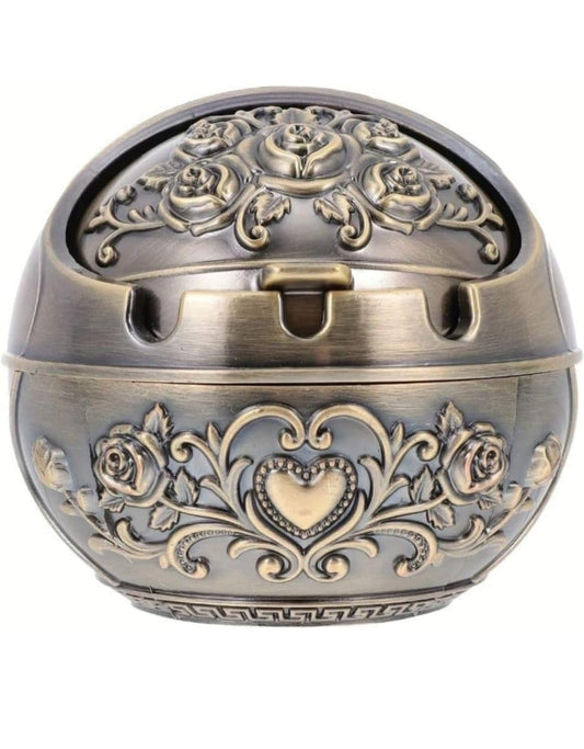 Round Metallic Ash Tray